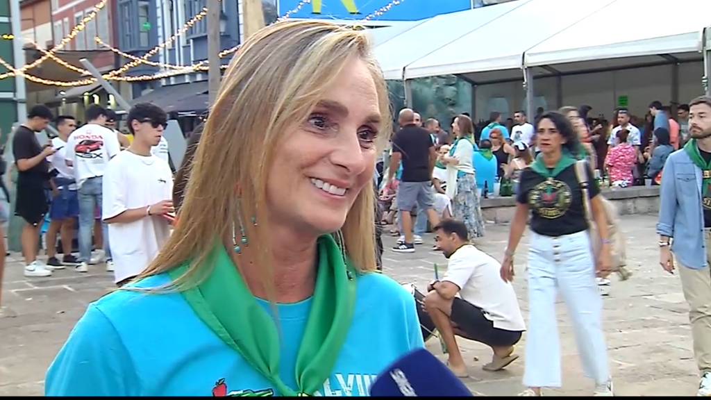 La periodista Marta Reyero, pregonera del Festival de la Sidra de Nava en su tierra, Asturias