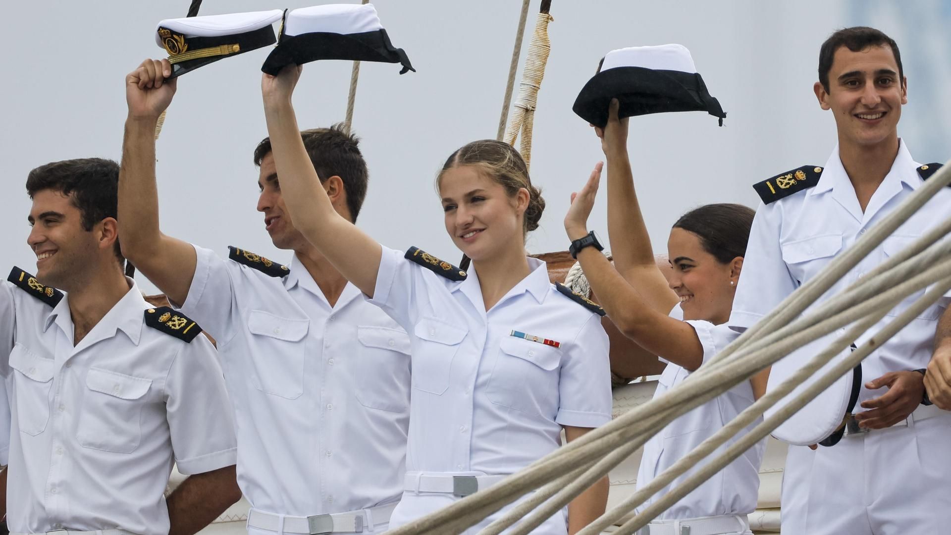 La princesa Leonor llega a Marín y finaliza su crucero de instrucción a bordo de Elcano