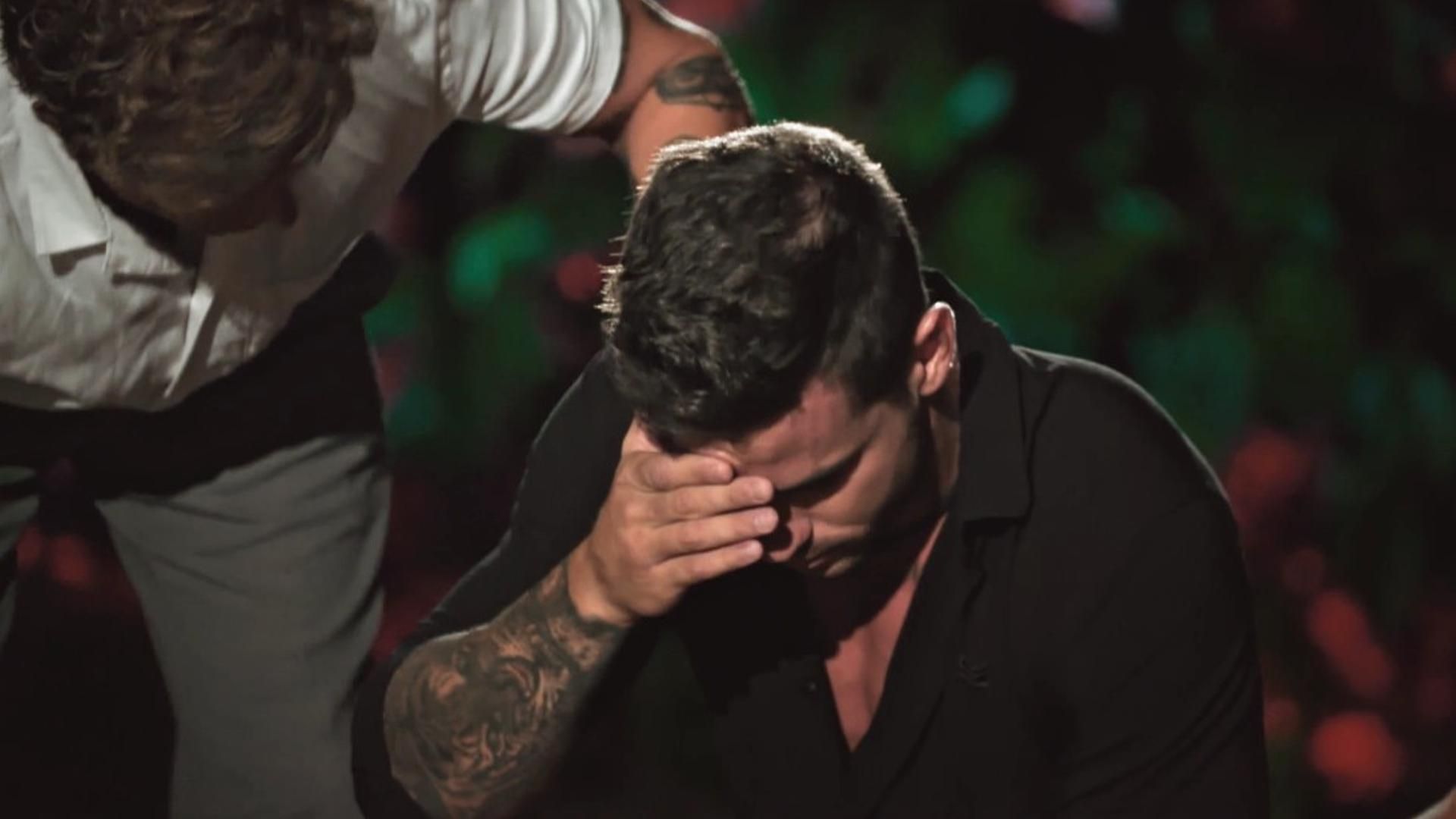 Álex Bueno y su momento más duro durante la última hoguera de los chicos de 'La isla de las tentaciones 1': "Me acaba de matar"