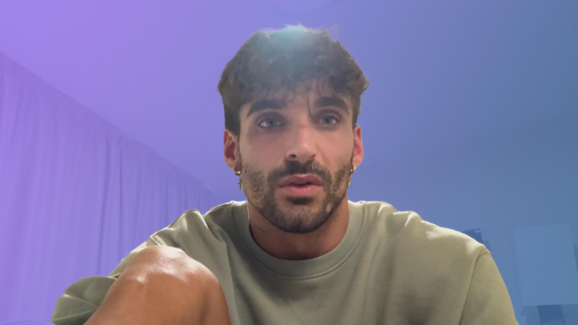 Edi Insua comunica el motivo por el que Violeta Crespo ha tenido que abandonar su canal #Violedi by Violeta Crespo y Edi Insua Temporada 1 Top Vídeos 38