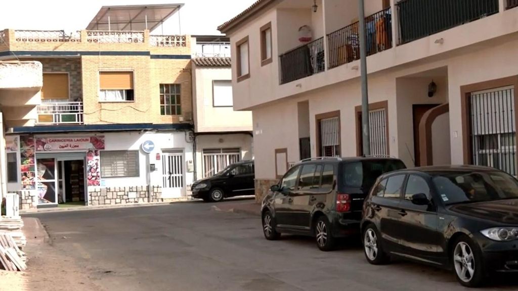 El barrio de San Antonio, epicentro del miedo y la tensión en Torre Pacheco: "Se junta todo, la agresión al hombre y los robos que hay"