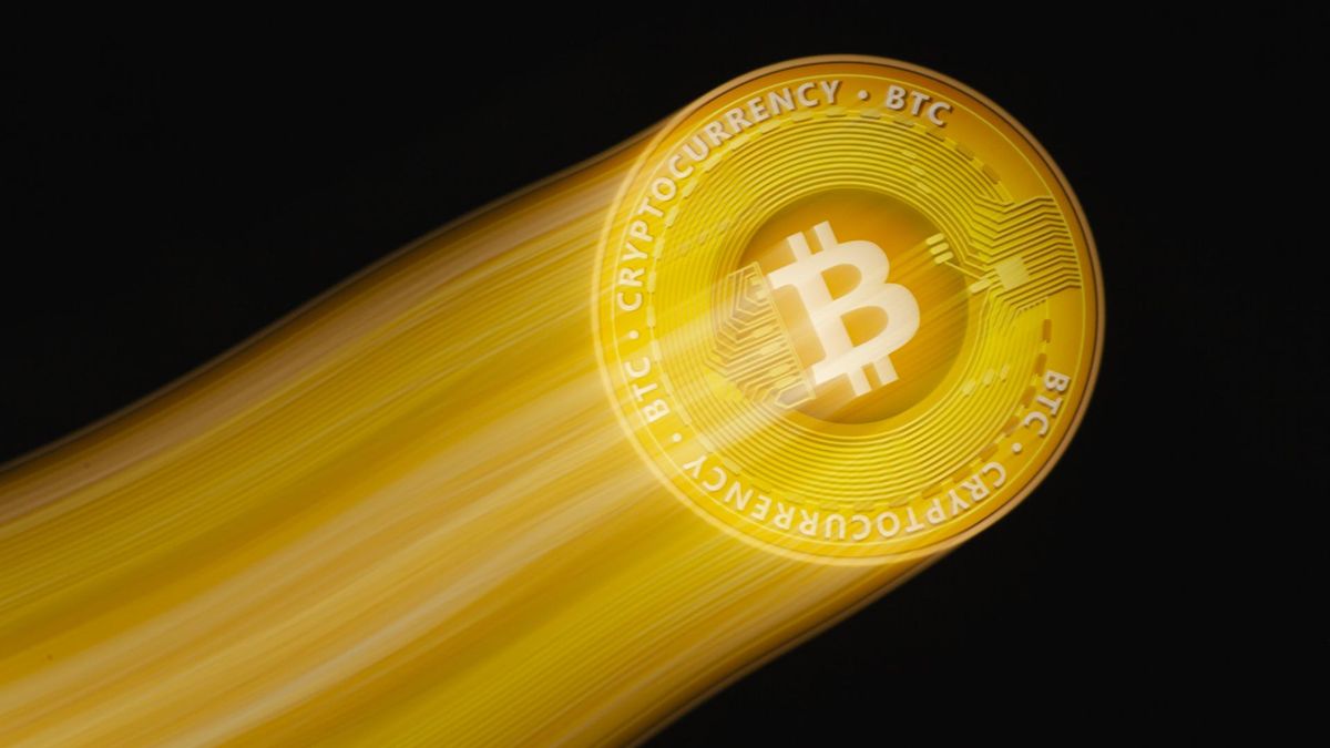 El bitcóin se dispara hasta los 123.000 dólares en pleno proceso de  regulación en EEUU