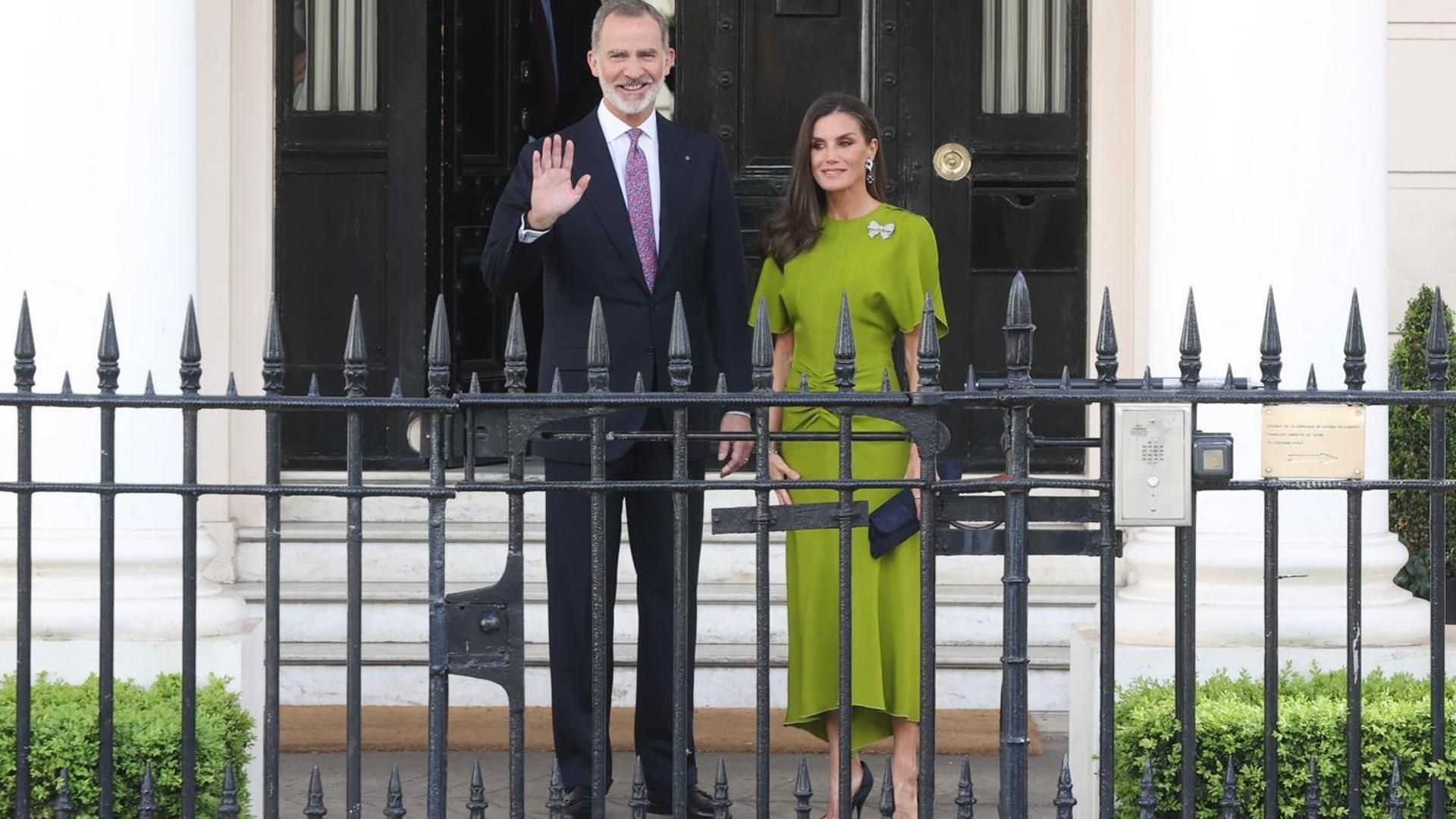 Los reyes, en la recepción previa a la coronación de Calos III