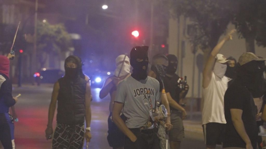 La cuarta noche de disturbios en Torre Pacheco acaba con cargas policiales