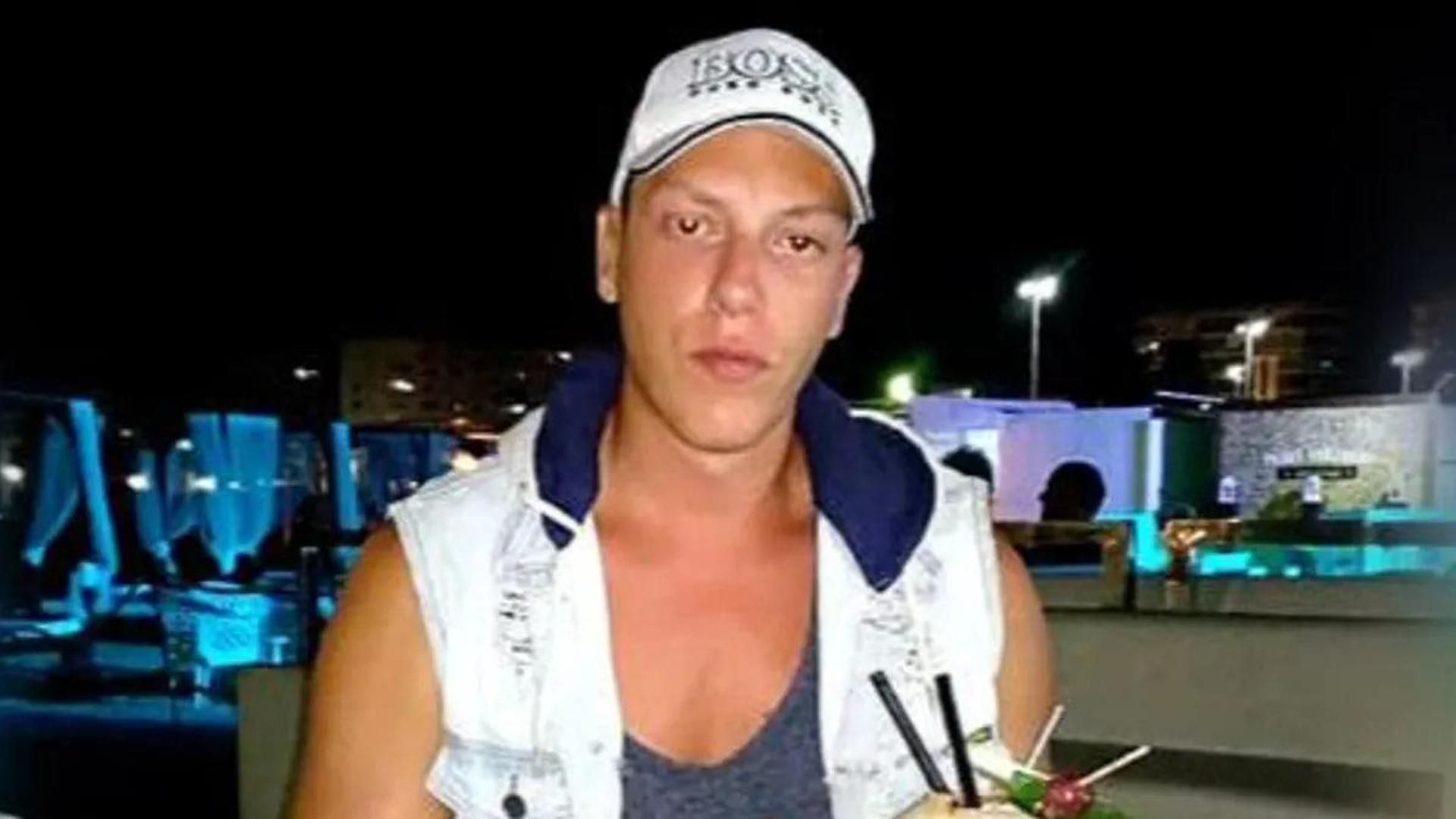 La madre de Francis, el joven asesinado que estuvo desaparecido más de dos años, sigue sin poder incinerar a su hijo y espera juicio La madre de Francis, el joven asesinado que estuvo desaparecido más de dos años, sigue sin poder incinerar a su hijo y espera juicio