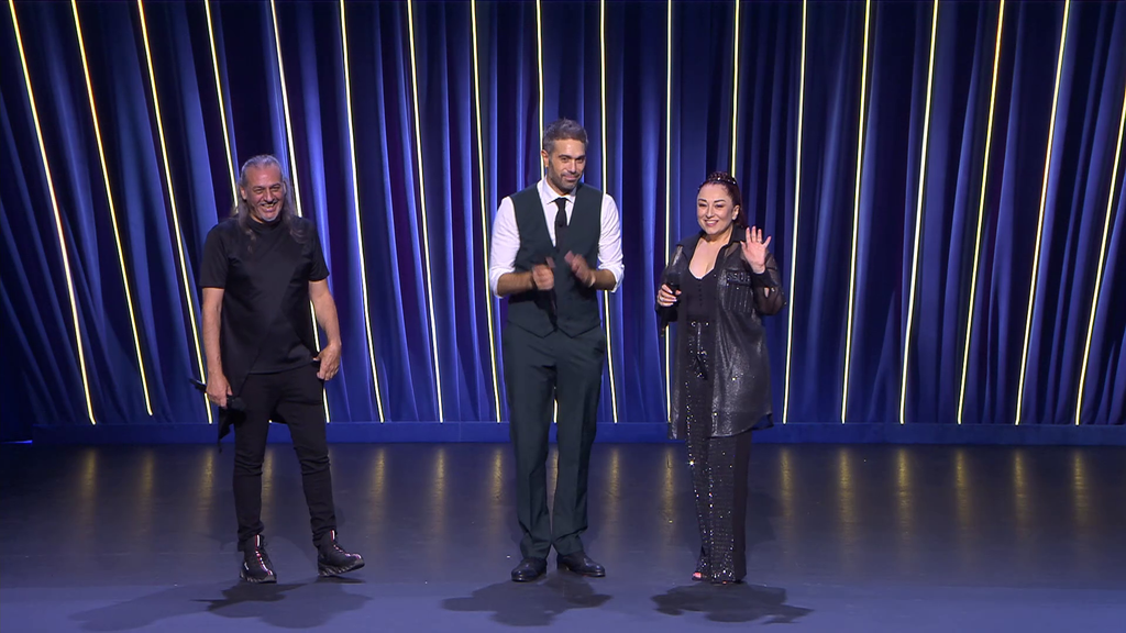 Camela pone patas arriba el plató de ‘La noche del gran show’ con sus temazos