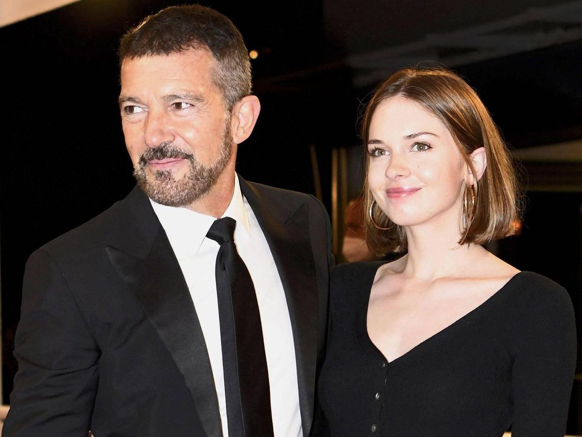 Así será la boda de Stella, hija de Antonio Banderas: la fecha, el enclave  y su futuro marido