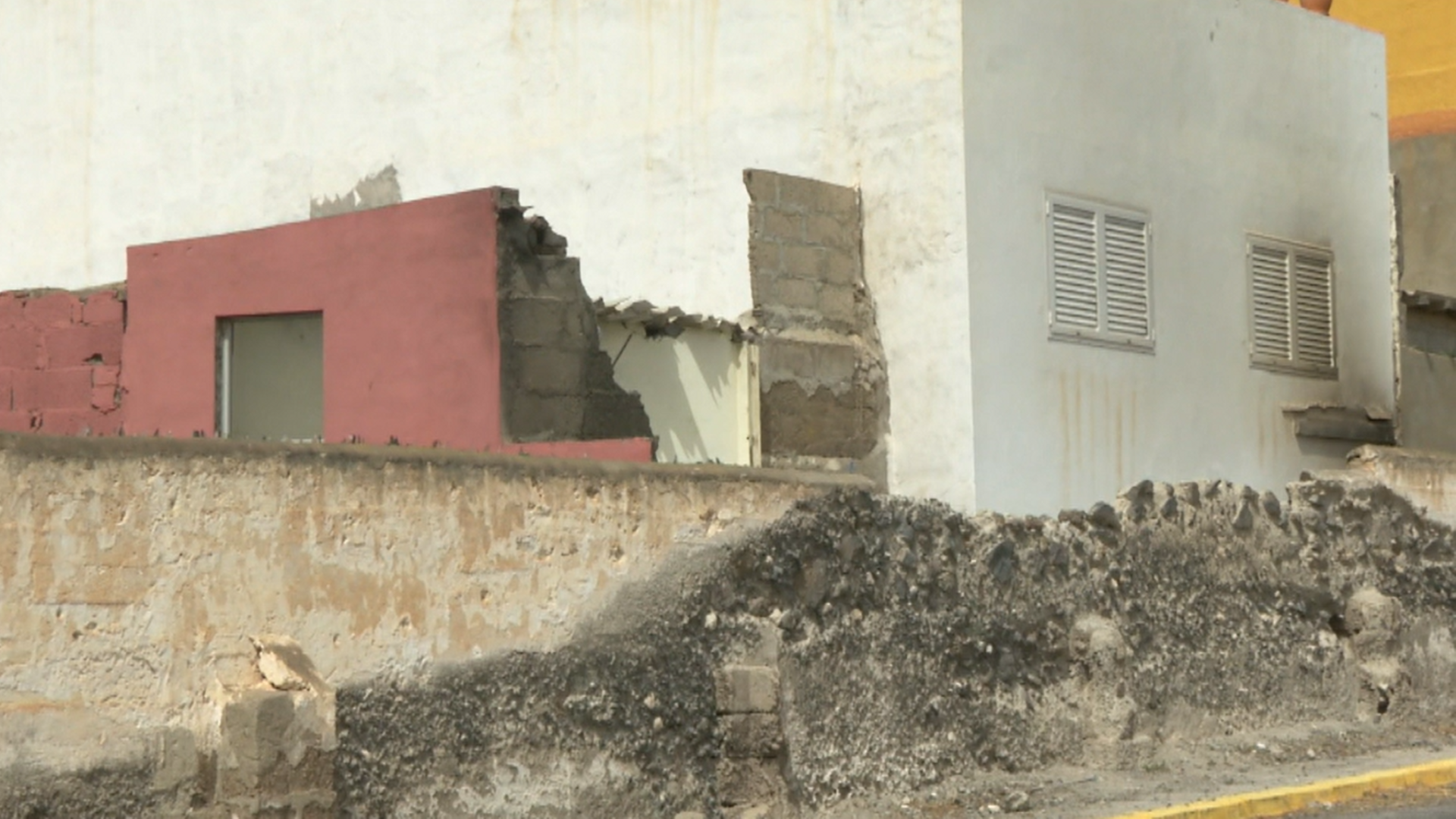 Detenido por prenderle fuego a una menor de 17 años en Las Palmas de Gran Canaria: tiene el 95% del cuerpo quemado