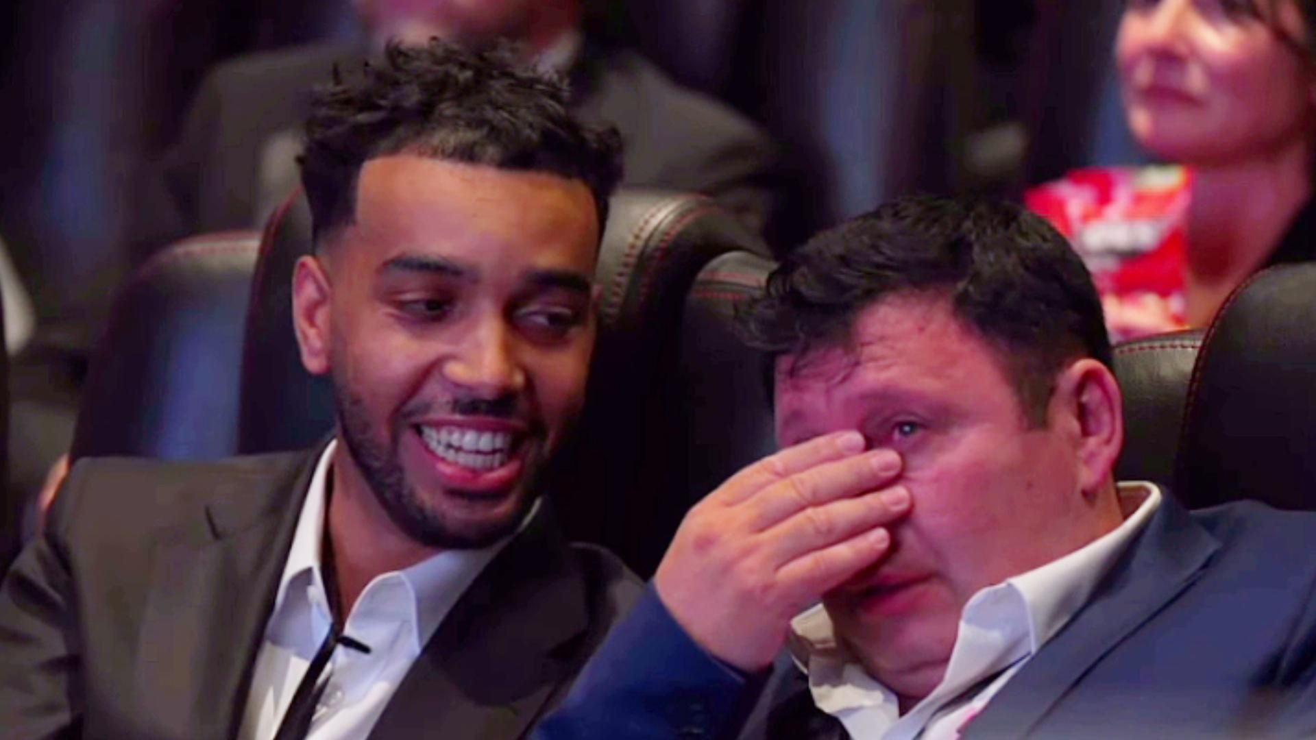 El youtuber Niko Omilana y el homenajeado, Tudor