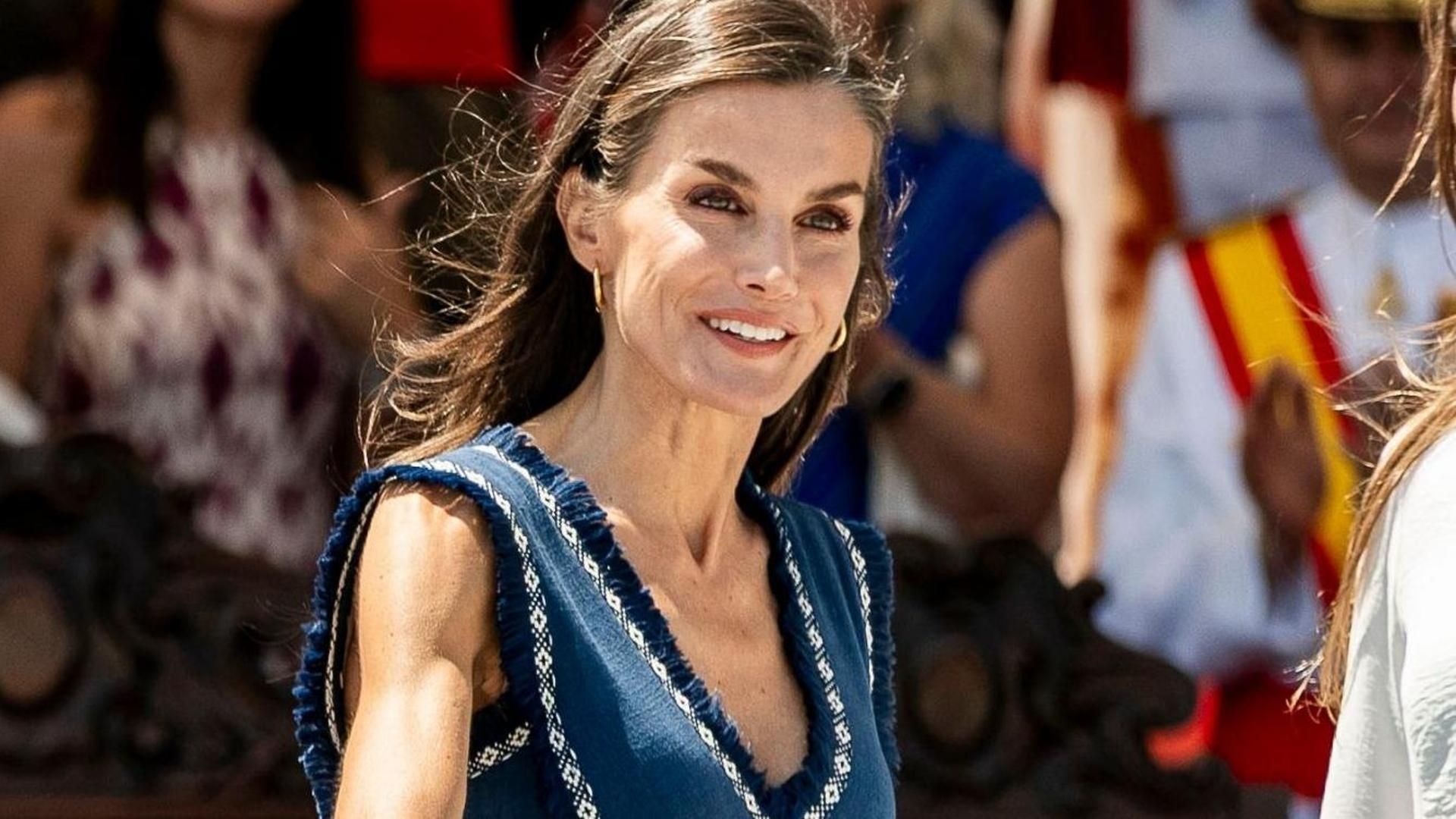 La Reina Letizia con el diseño de Vogana La Reina Letizia con el diseño de Vogana