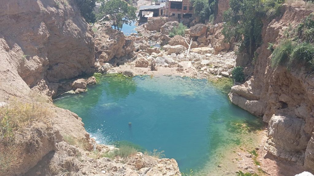 Varios bañistas sufren infecciones tras zambullirse en agua del río Buñol, afectado por la DANA
