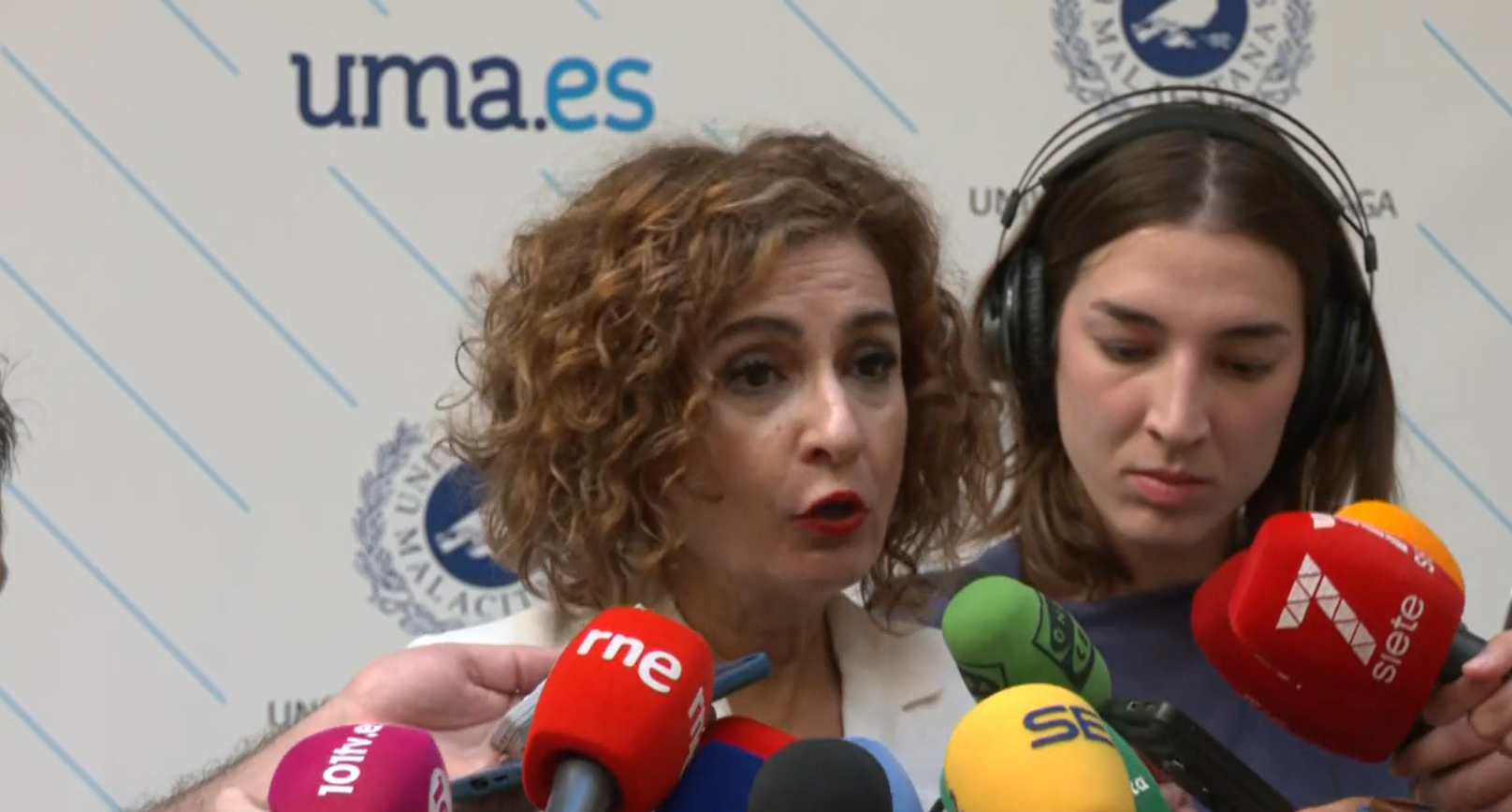 Las reacciones políticas a la imputación de Cristóbal Montoro