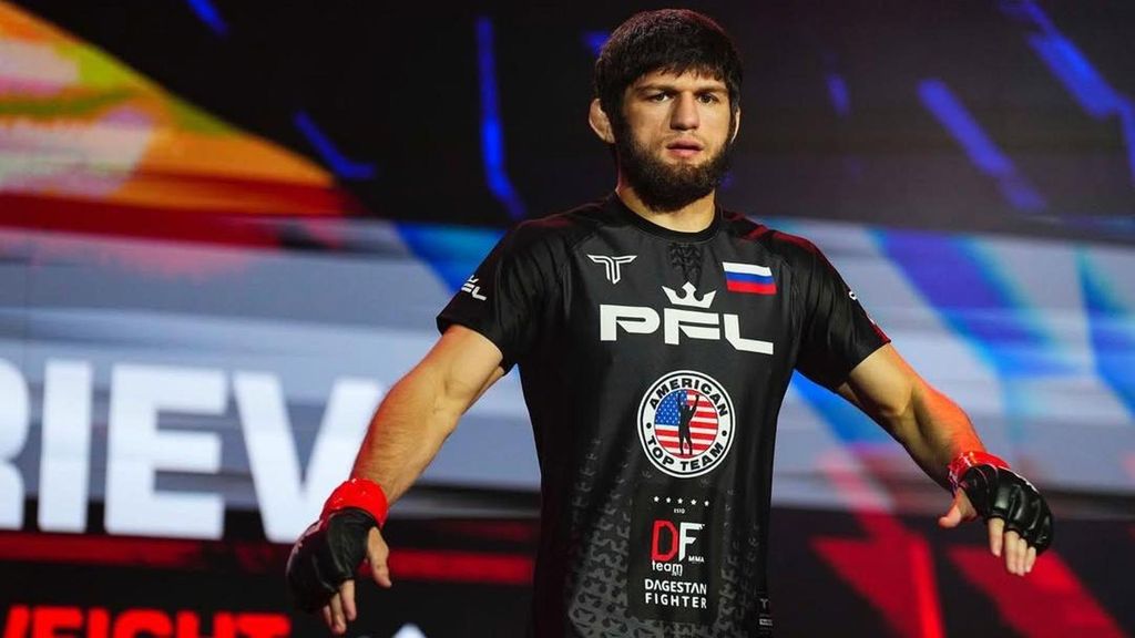 Timur Khizriev, luchador invicto de MMA, emboscado y tiroteado por dos encapuchados junto a su casa en Daguestán