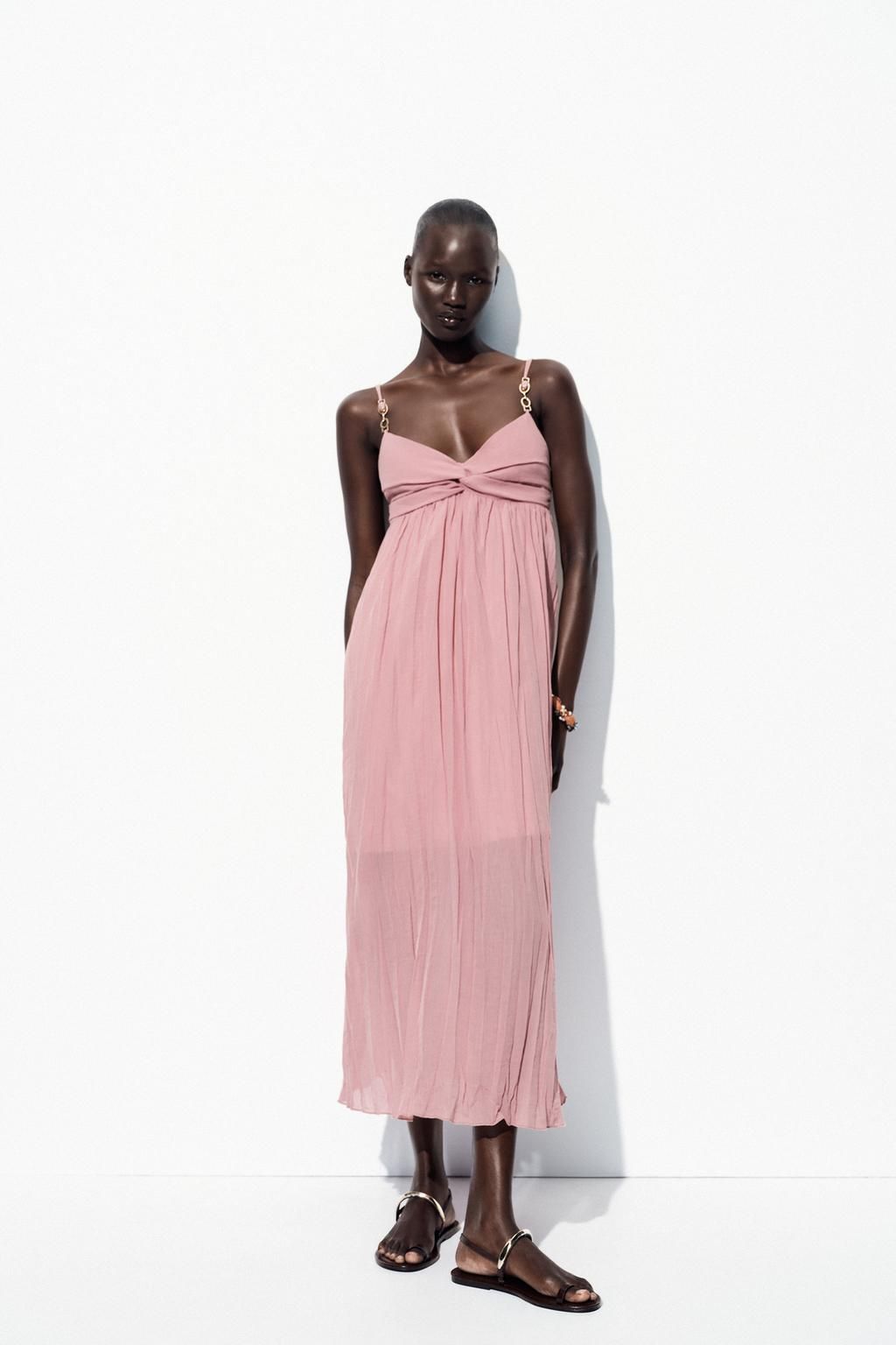 Vestido boho de tirantes de color marsala Zara