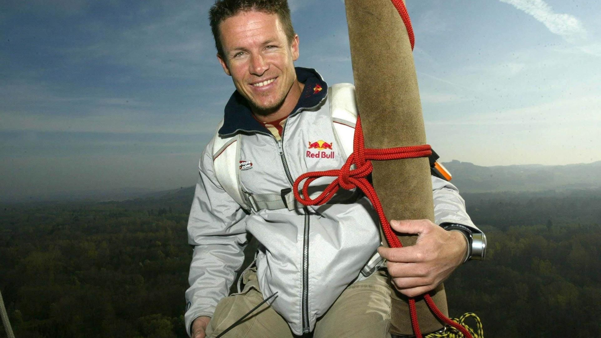 Felix Baumgartner, muerto en un accidente de parapente en Italia, habría sufrido un paro cardiaco antes de estrellarse