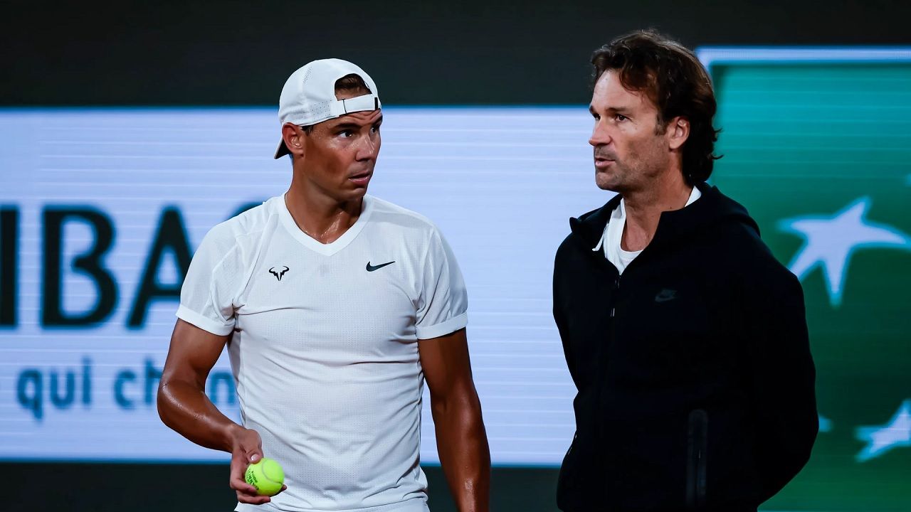 Rafa Nadal junto a Carlos Moya