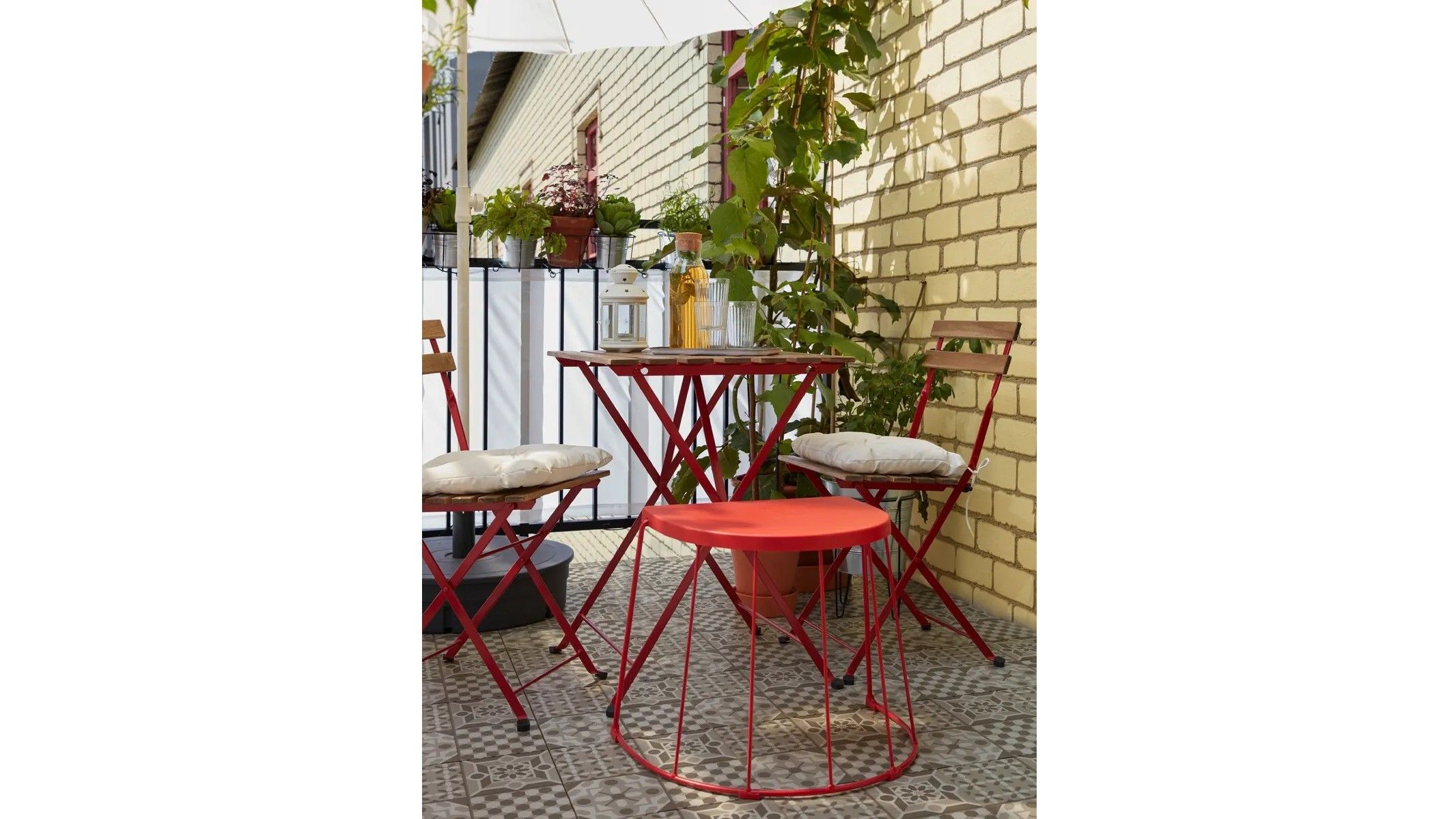 Tu pequeño bar. FUENTE: Ikea