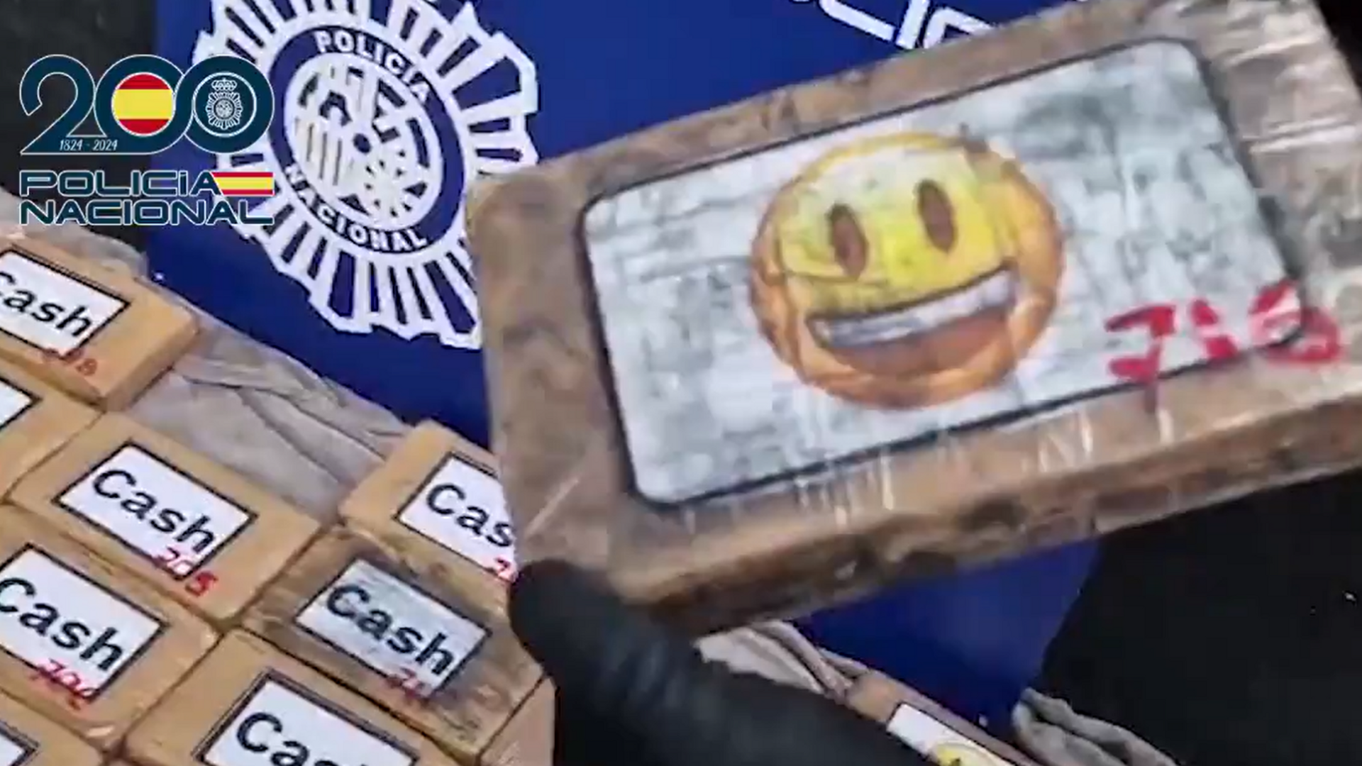 Cocaína en placas con emojis Cocaína en placas con emojis