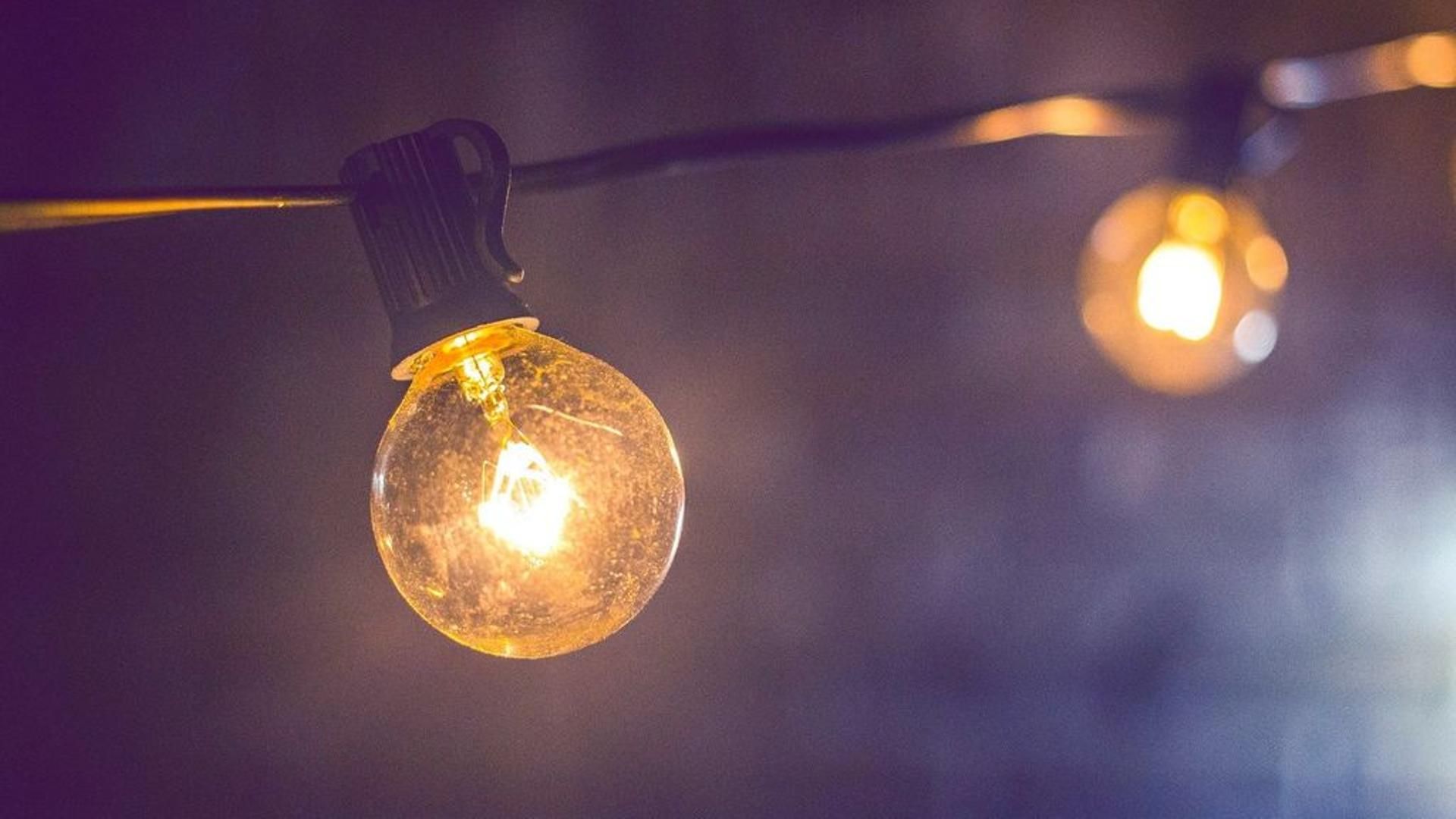Cómo cambiar las bombillas halogenas por leds
