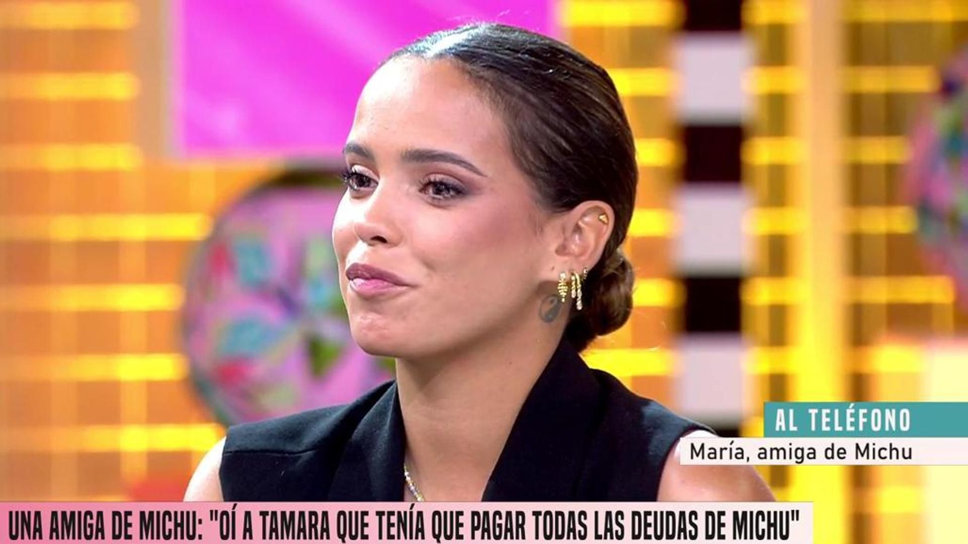 Una vecina de Arcos entra en directo y se posiciona con Gloria Camila:  "Michu no quería saber nada de su madre y su hermana" - Fiesta
