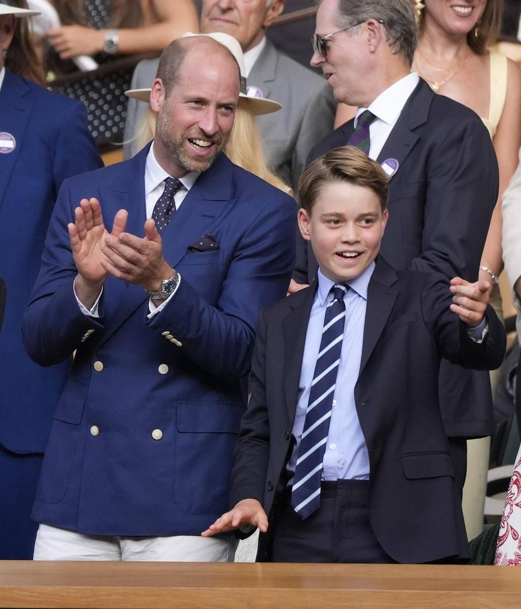 El príncipe Guillermo y su hijo George