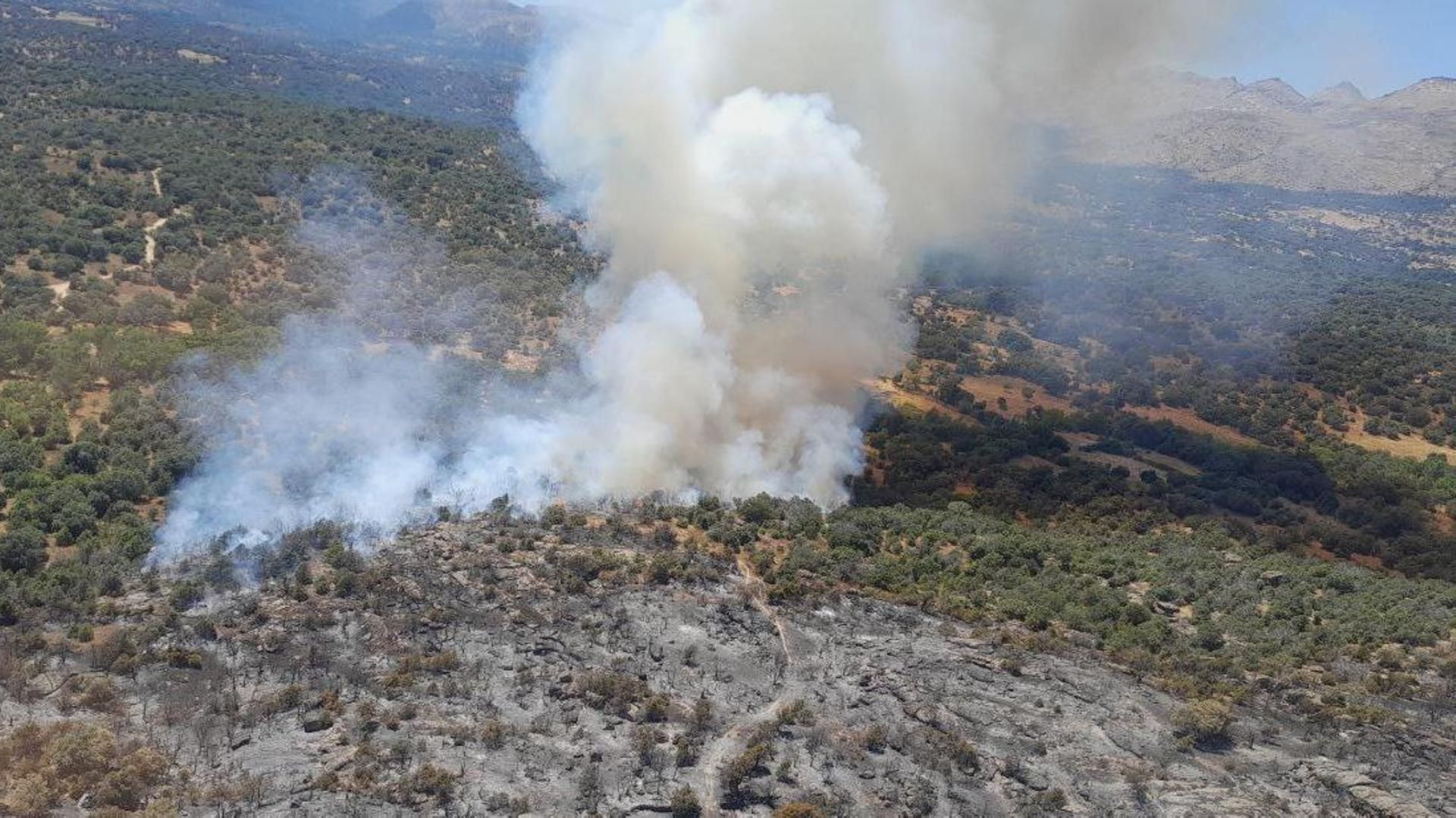 Incendio en Navaluenga