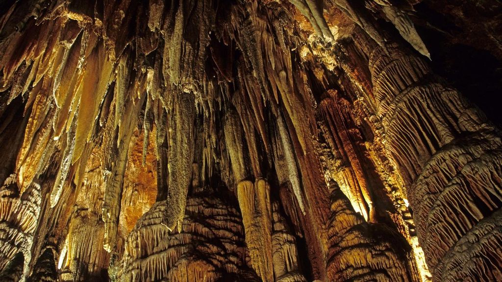Cueva de Valporquero