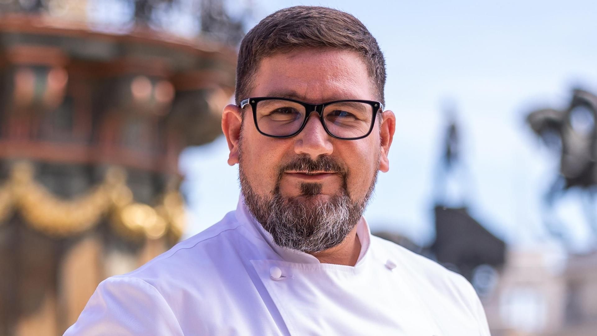 En su azotea con vistas panorámicas