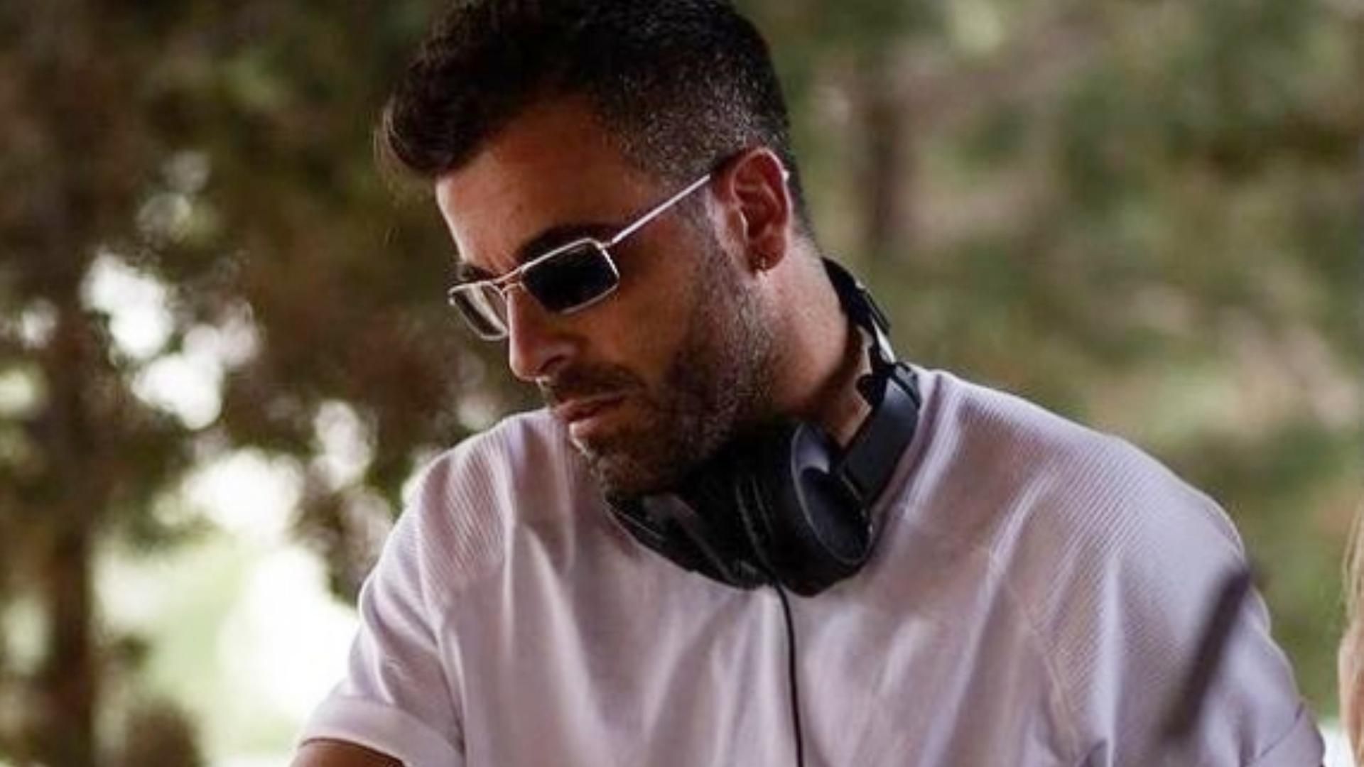 Michele Noschese, artísticamente conocido como DJ Godzi