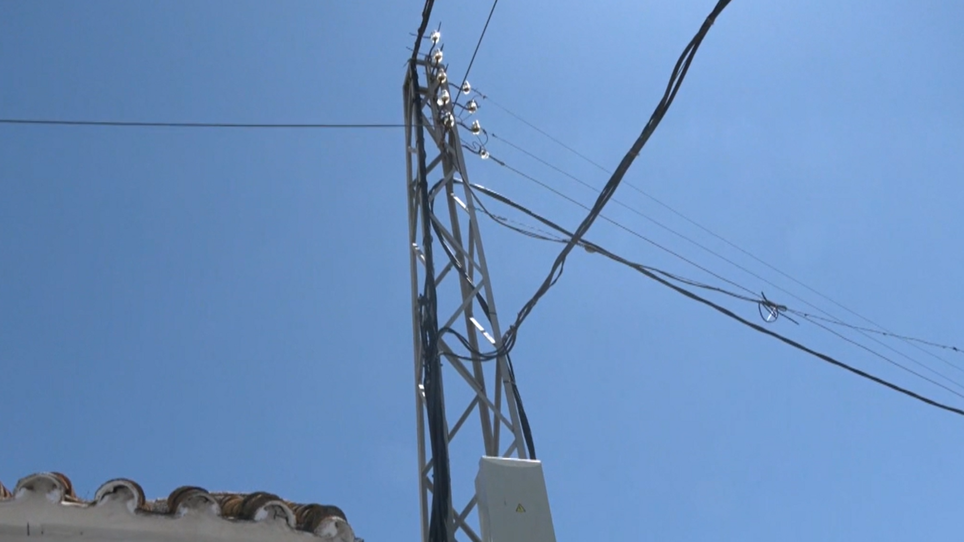 Muere un hombre por una descarga eléctrica en una feria en Córdoba: la principal hipótesis del accidente Muere un hombre por una descarga eléctrica en una feria en Córdoba: la principal hipótesis del accidente