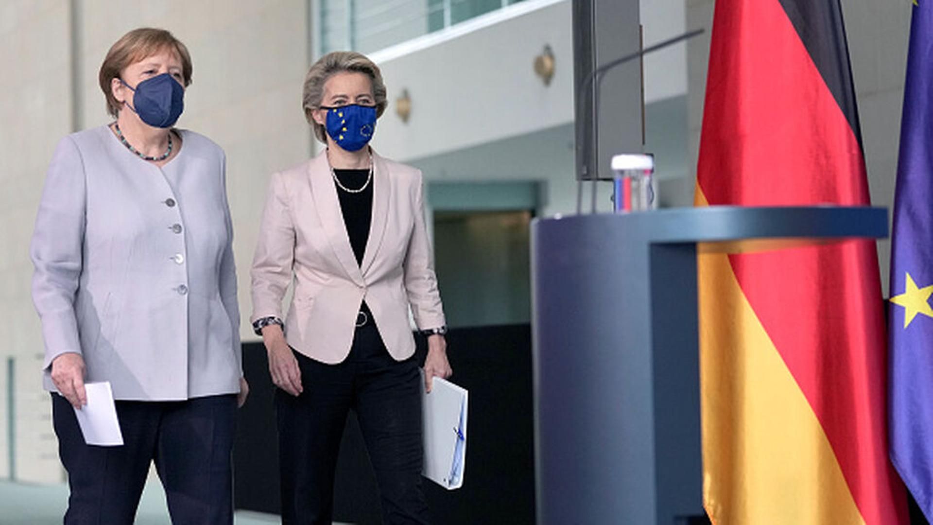 Bruselas exige a Hungría que retire las leyes homófobas