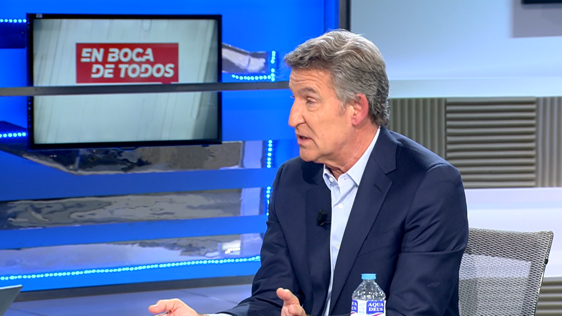 Feijóo asegura que "el Gobierno está colapsado y la legislatura muerta" en el ecuador del mandato de Sánchez