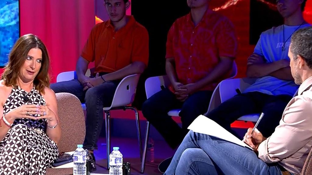 Leire Díez advierte sobre el tema de la filtración de los polémicos audios: ''Estamos entrando en un terreno peligroso''