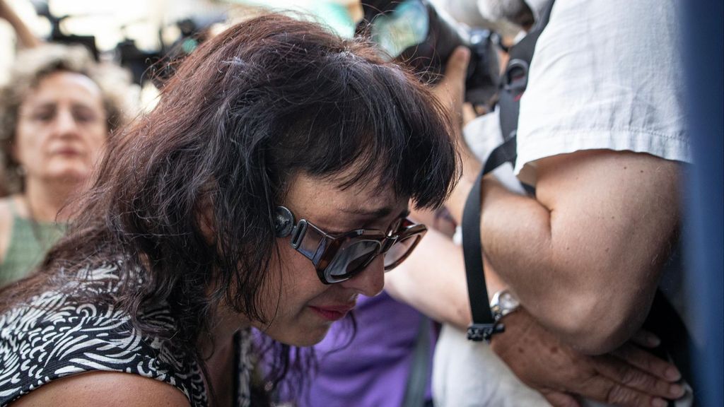 Los representantes de Juana Rivas y Francesco Arcuri se reúnen para fijar las condiciones en que podría tener lugar la entrega de su hijo