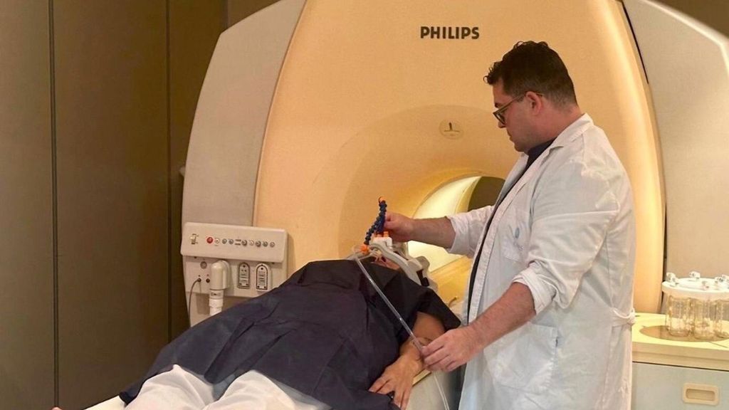 Málaga incorpora por primera vez un olfatómetro conectado a resonancia magnética para estudiar la pérdida de olfato en enfermedades neurodegenerativas