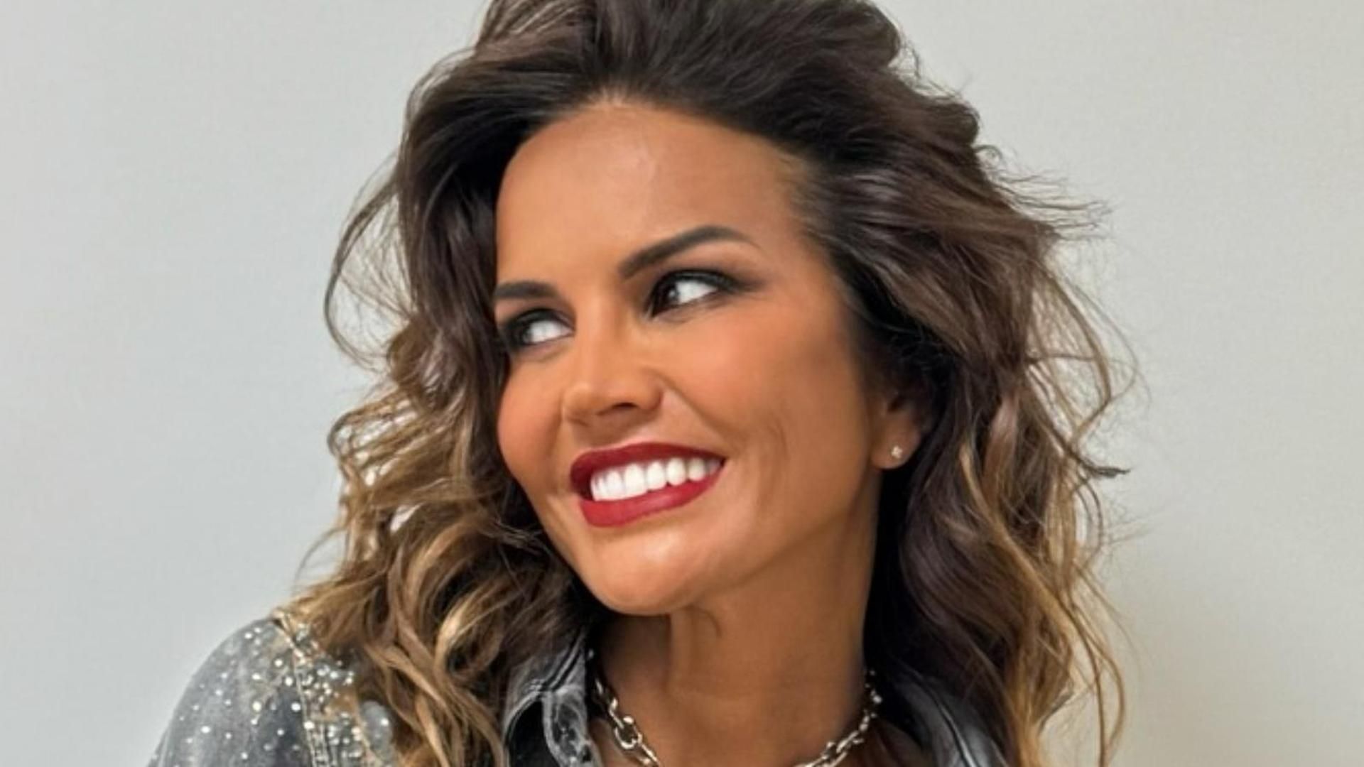 Marta López comparte la foto más emotiva junto a su hijo en su boda con Alejandro Huerta