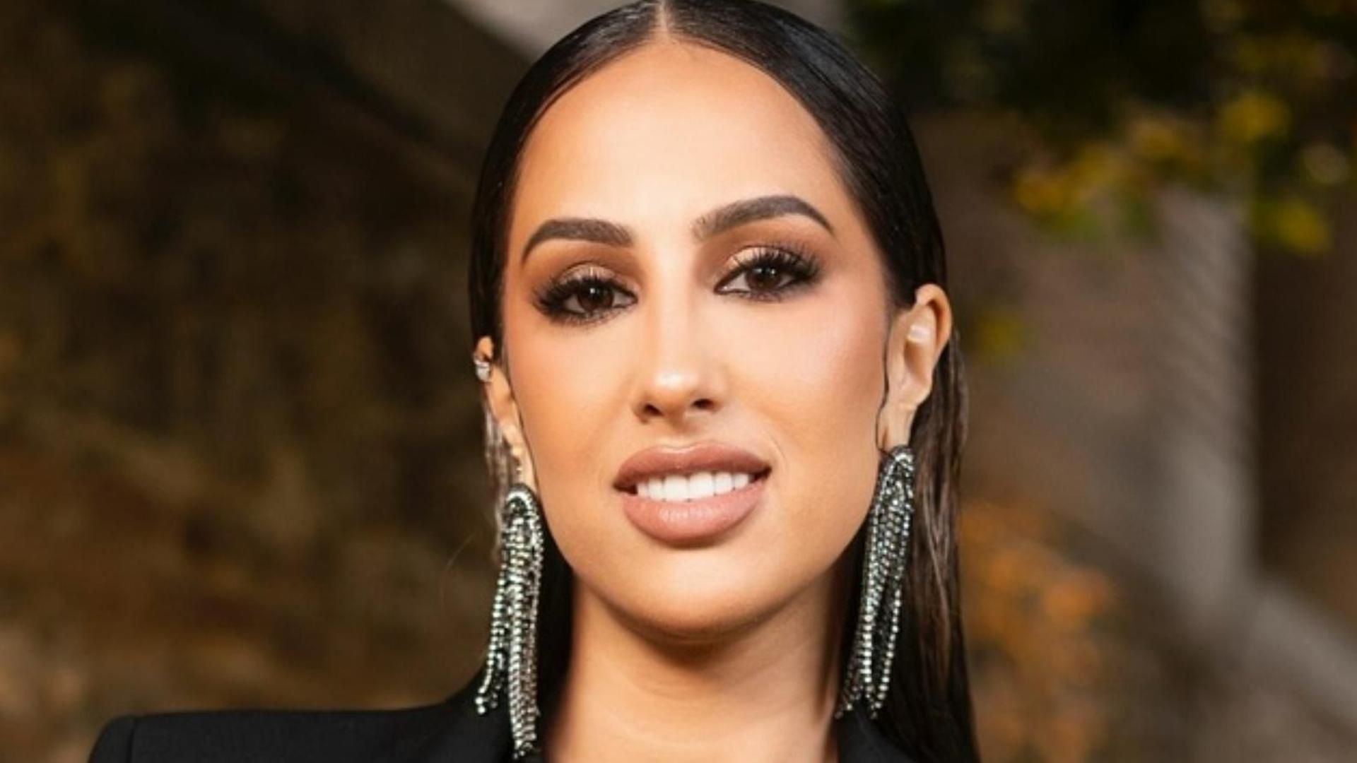 Noemí Salazar acude con su hijo al hospital tras una mala caída