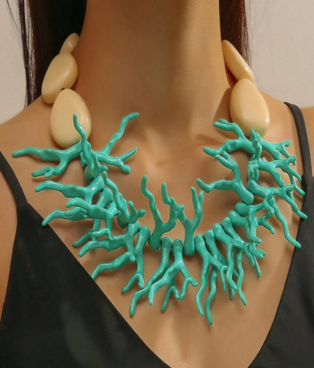 Collar con forma de coral