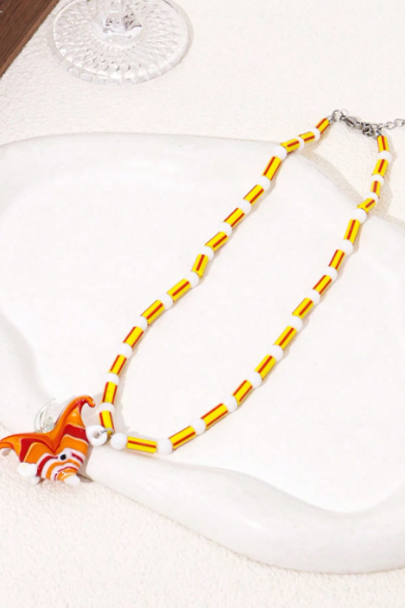 Collar con pez