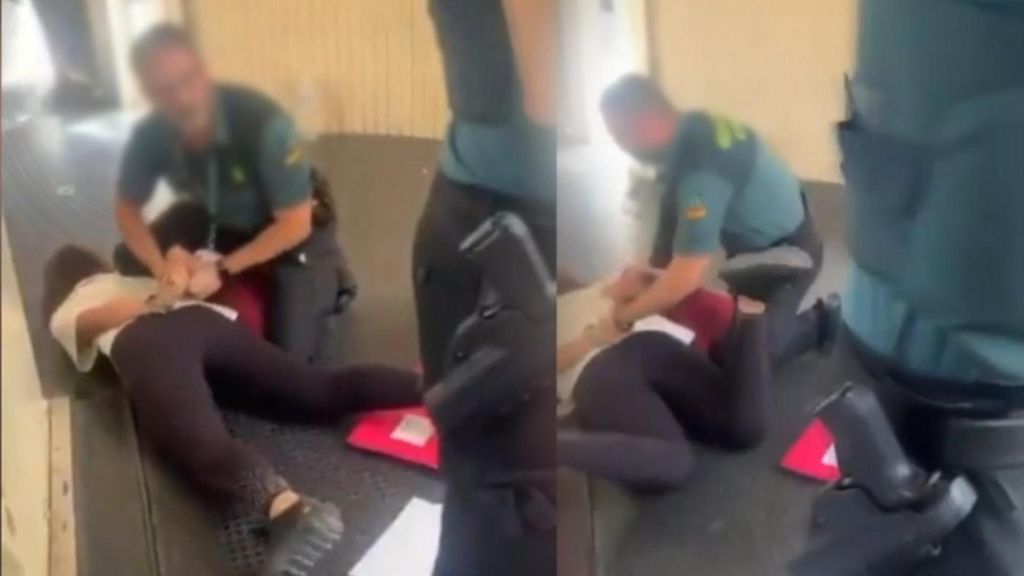 Expulsan de un avión en Valencia a medio centenar de niños franceses judíos y reducen a la fuerza a su monitora