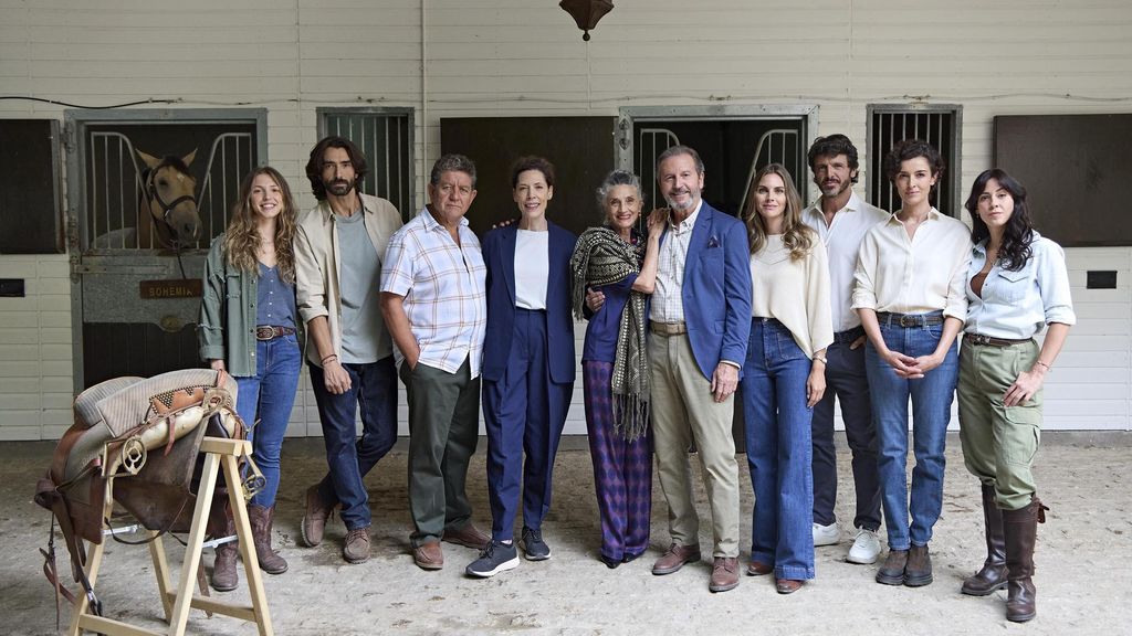 Pura Sangre   Mediaset  Elenco de Personajes (2)