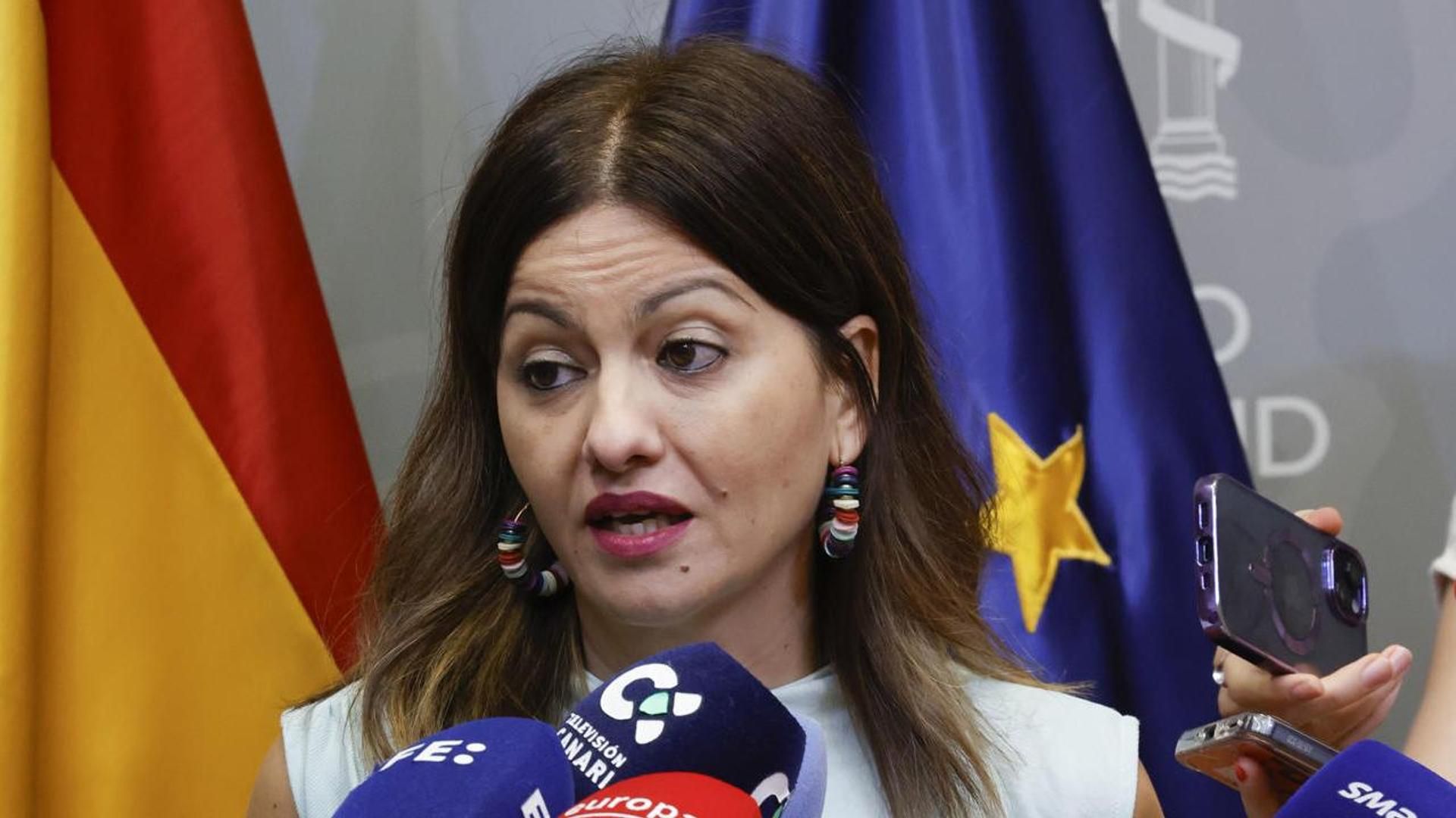 Sira Rego acusa al PP de asumir las posiciones racistas y xenófobas de Vox