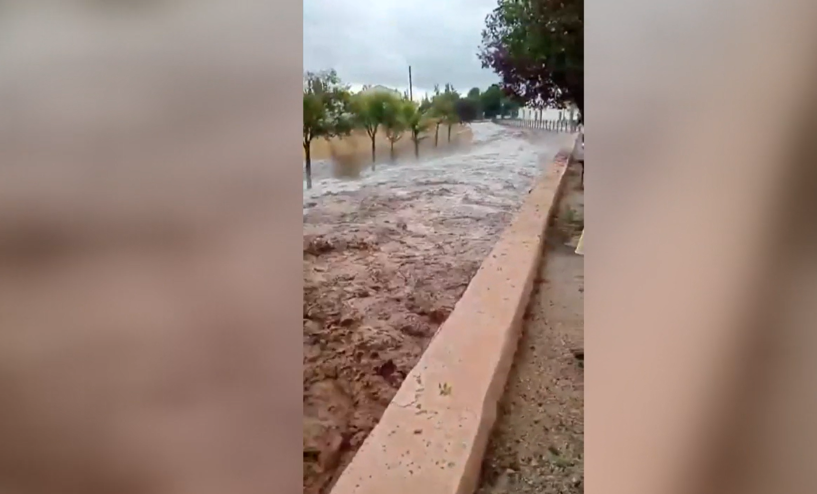 El temporal deja incidencias en el Mediterráneo: más de 600 rayos, ferris cancelados e inundaciones