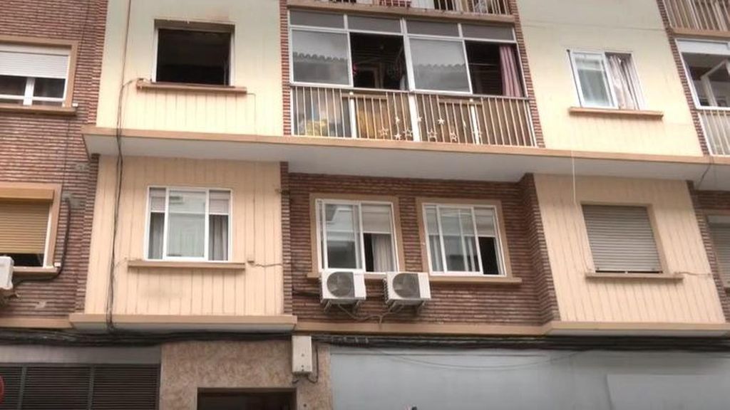 Muere el niño de cinco años herido tras el incendio de su casa en Zaragoza cuando estaba solo