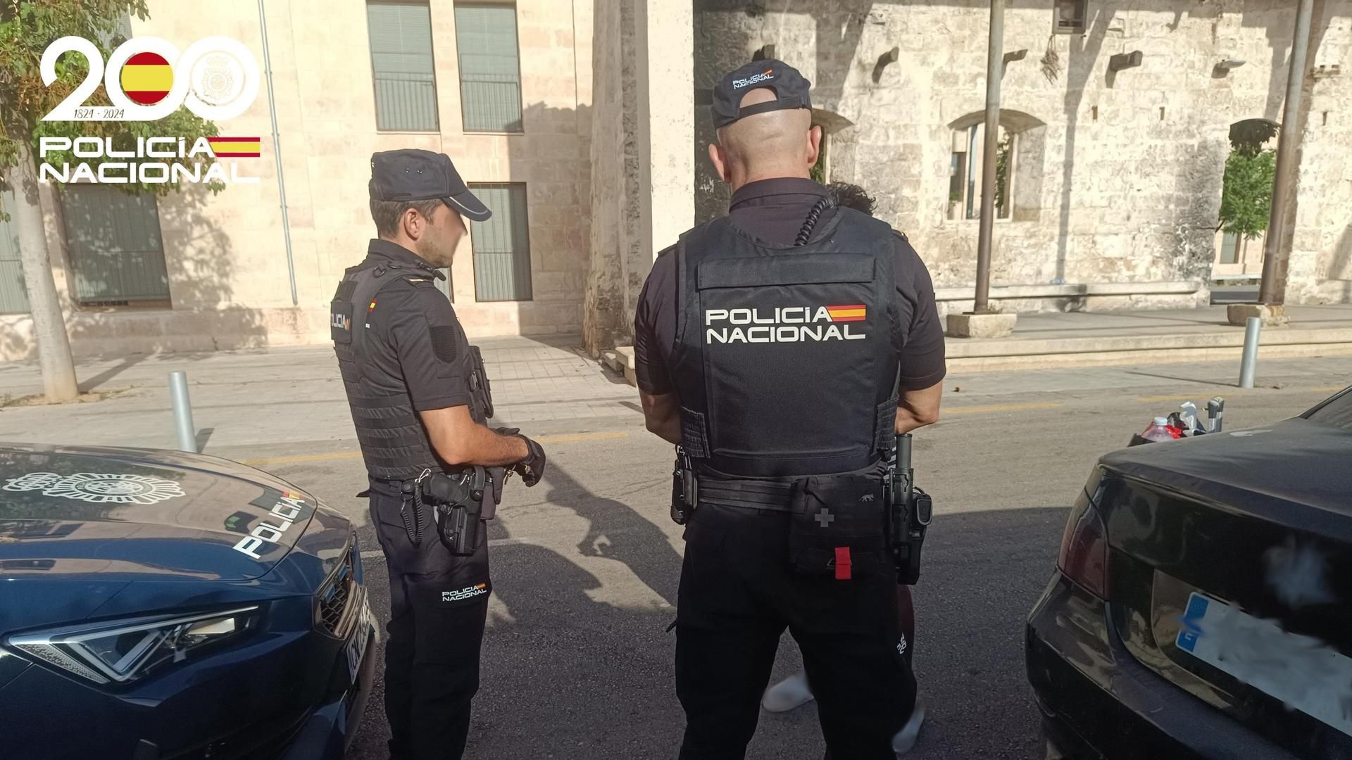 Agentes de la Policía Nacional en Palma