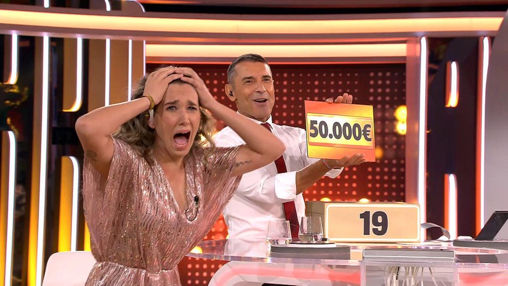 La jugada maestra de Lucía: cambia de caja y se lleva uno de los mejores premios de '¡Allá tú!' ¡Allá tú! 2025 Top Vídeos 1