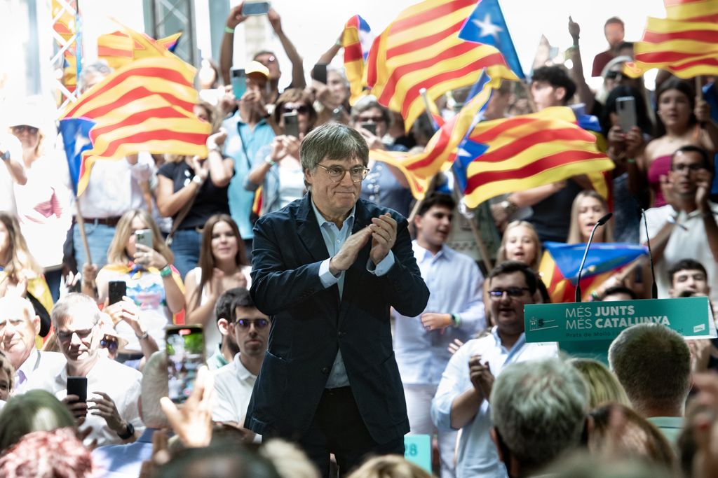 Puigdemont insta a no dar por supuesto el voto de Junts y a rehuir extremos y populismos