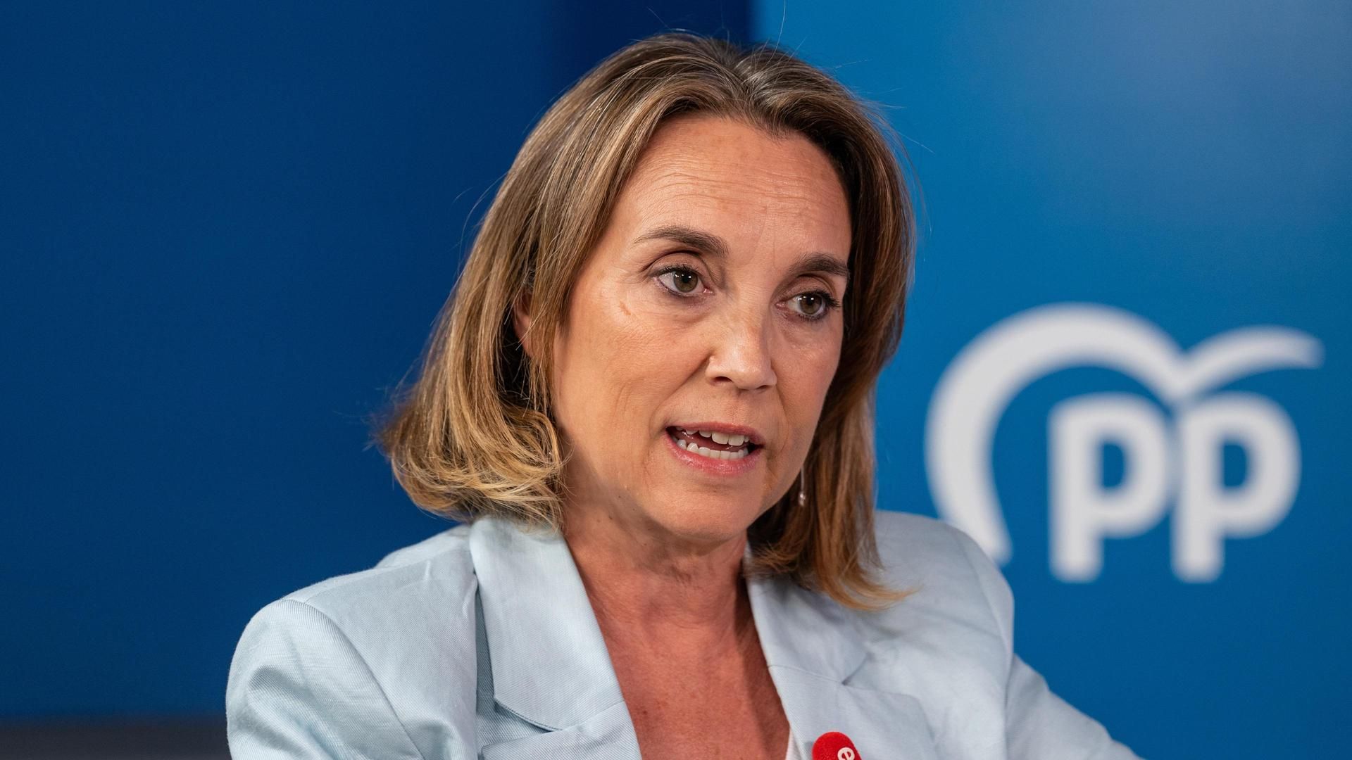Cuca Gamarra admite un endurecimiento del PP en inmigraci�ón y lo defiende: "Ni puertas abiertas ni deportaciones"