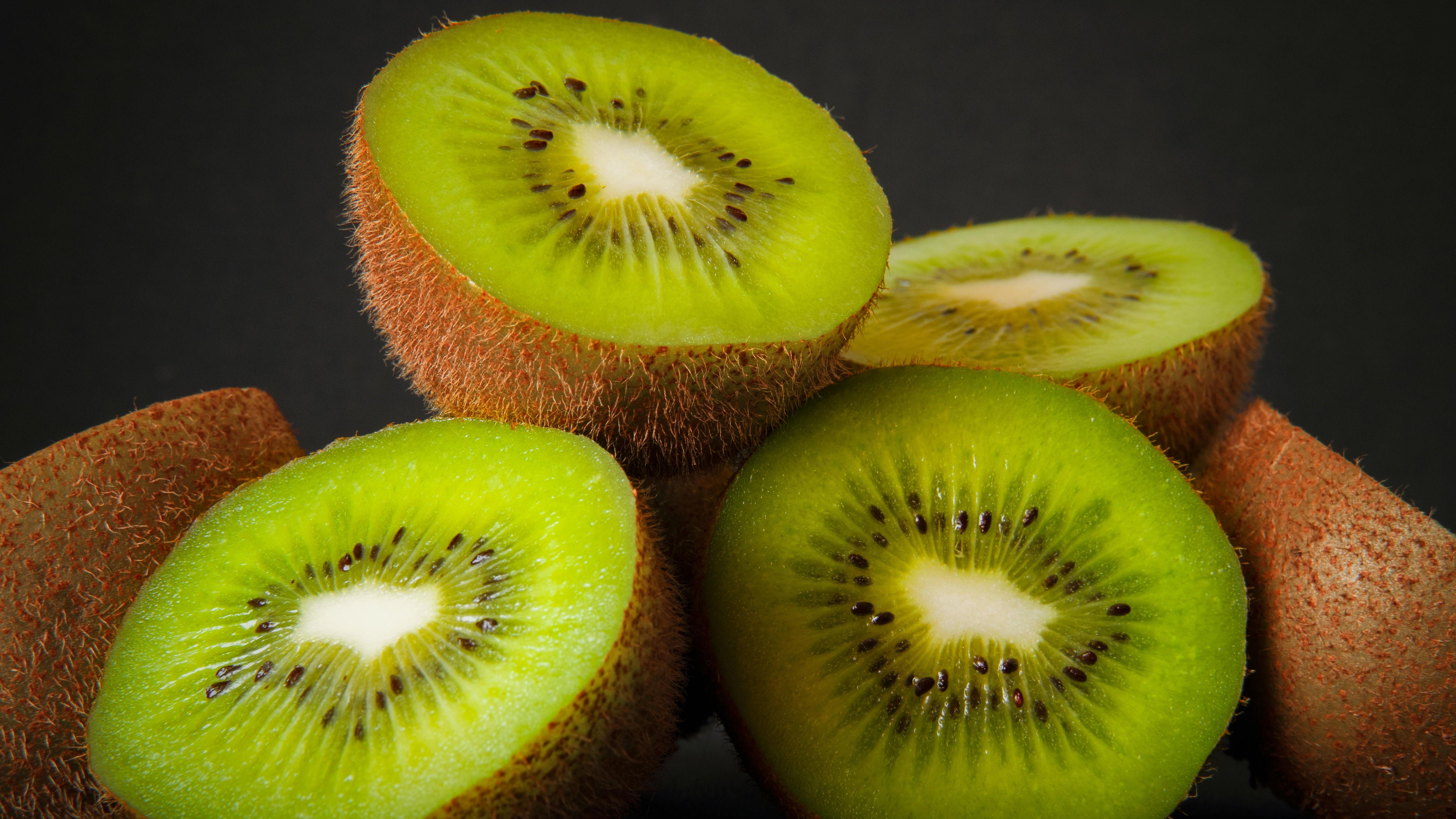 El kiwi mejora el estado de ánimo. FUENTE: Pexels