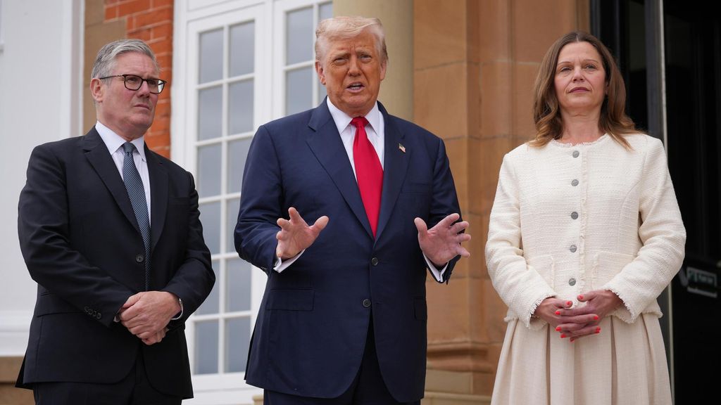 Donald Trump anuncia que reduce el plazo que le dio a Putin para un alto el fuego con Ucrania